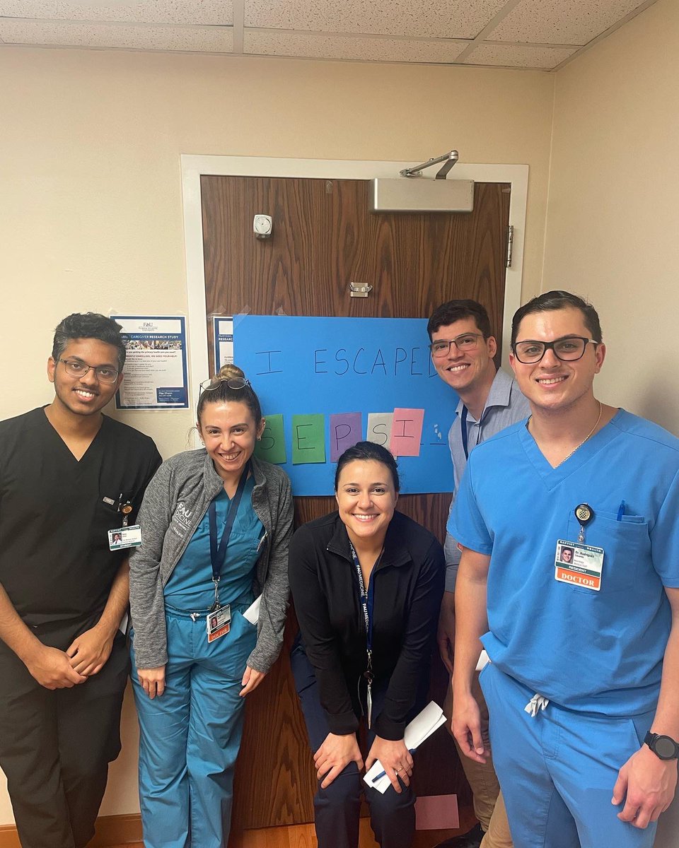 FAUmedIM's tweet photo. When you combine #escaperoom fun with #internalmedicine learning you get a fun-filled day of #meded with our #medowls #interns 🦉🩺📚💻🤩 #iescaped #winnerwinner #amazingseniors https://t.co/0777fmy4UH