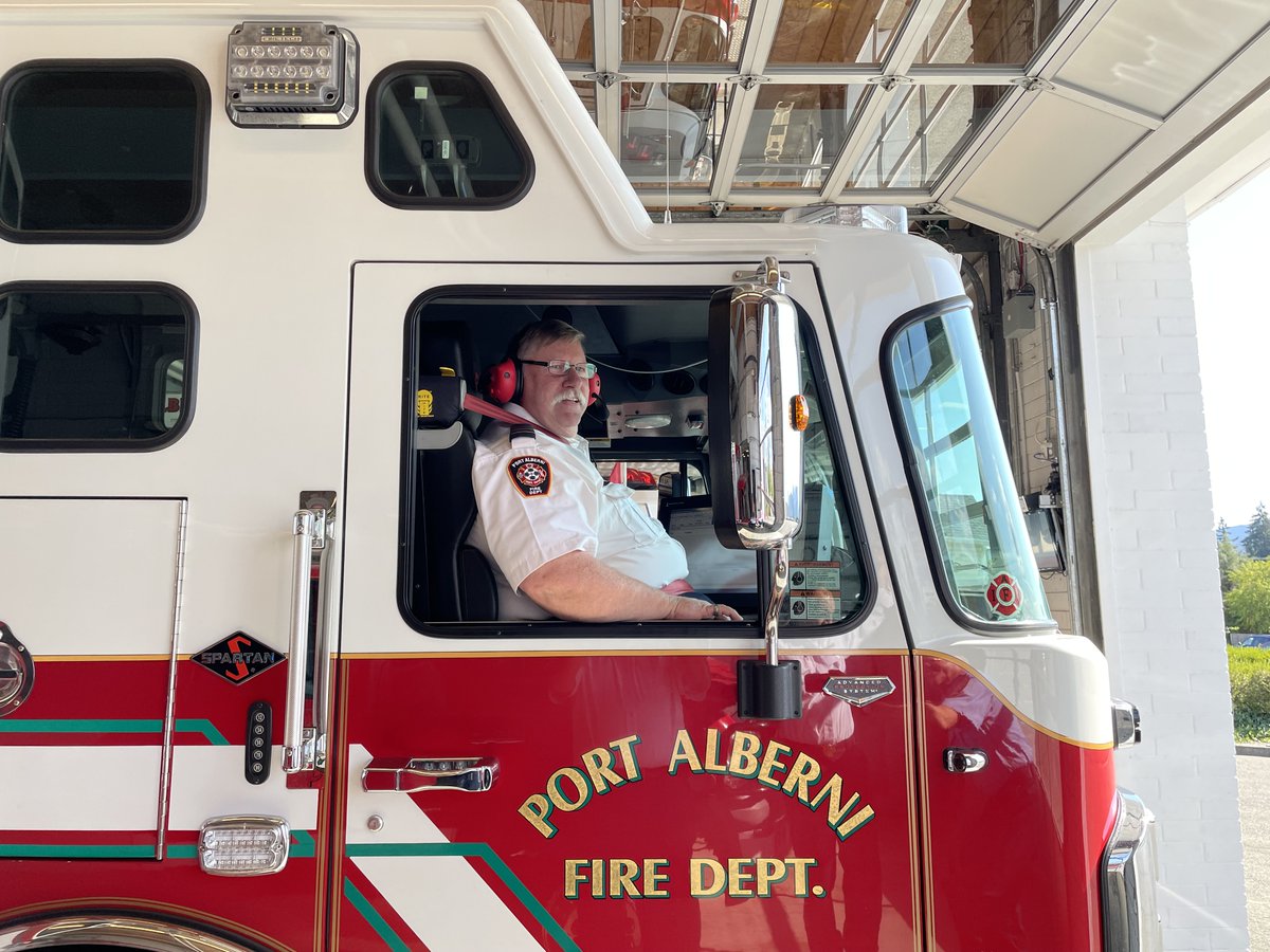 portalbernifire's tweet photo. Deputy Chief Wes Patterson is receiving his ride home today in Engine 1 after giving 8 years of service with the Port Alberni Fire Department and 32 years of service with the Thornhill FD.
Enjoy your retirement, Deputy Chief Patterson!
#portalberni #PAFD #happyretirement https://t.co/i4DwF2qmrZ