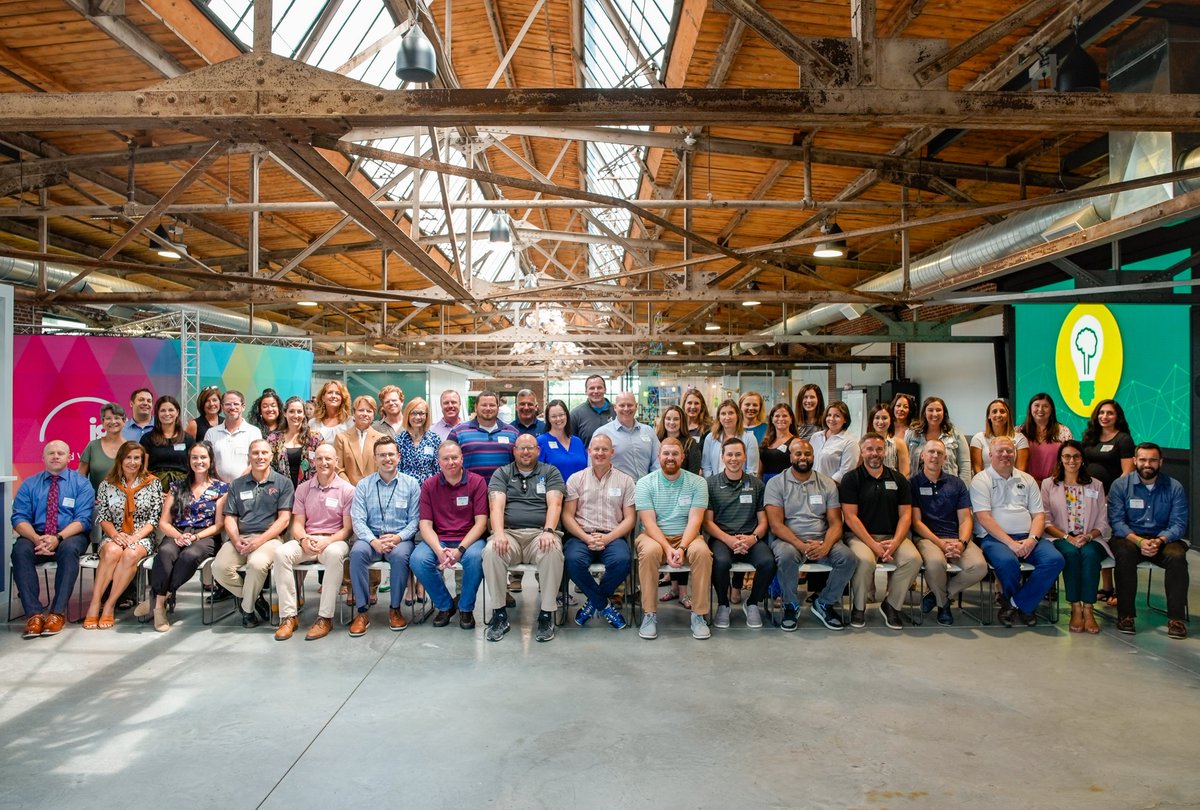 Julia Skolnik tweet media