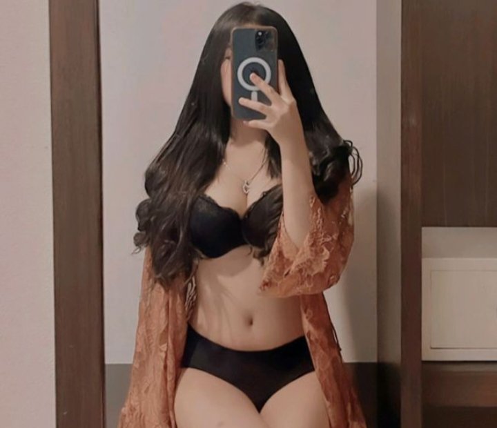VanesaAnge90539's tweet photo. Ada yg mau morsex gaa ? Kalau ada dm lgsg yaa aku sdh ready include exclude juga bisa :))

#bomalang #bomalangkota #malangopenBO #availmalang  #expomalang segera di dm skrg juga 🤪🥰 https://t.co/JnFP1cZEhy