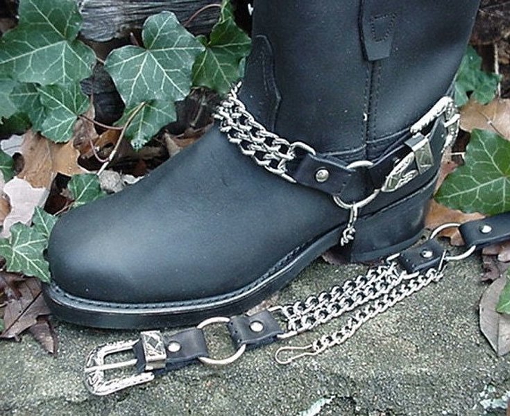 I just received Biker BOOTS BOOT CHAINS Black Topgrain Cowhide Leather with Double Steel Chains from Nathan George via Throne. Thank you! throne.com/katkortes #Wishlist #Throne