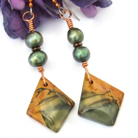 PamelaBaker67's tweet image. shadowdogdesigns.com/product/gemsto… @ShadowDogDesign #SDFTT #ShopSmall #GemstoneEarrings