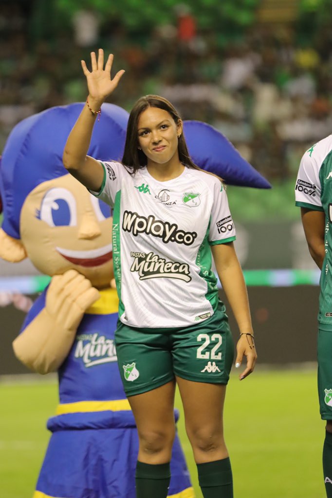 DeportivoCaliCP's tweet photo. ¡Par de 💎!
Nueva armadura, nuevas batallas por enfrentar, una historia por construir.
#KappaCol
#VamosCali🇳🇬 https://t.co/IA6mTK1fJK