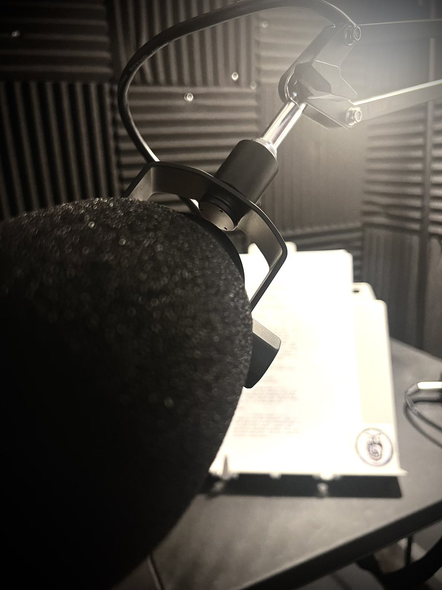 SantaMaybe's tweet image. Hello darkness my old friend….

I get by with a little help from my friends in this episode: @MurderOver @CherryCrimepod @savcalendar @TCGNIC @MarkedSafePod @MorganCrimepod @momsmysteries 

COMING SOON. 

#santamaybe #truecrime #satire #podcast