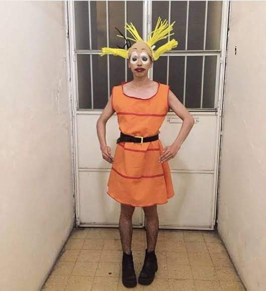 San8118's tweet image. Cuando vaya al cine a ver Barbie no diré nada, pero habrá señales...😂