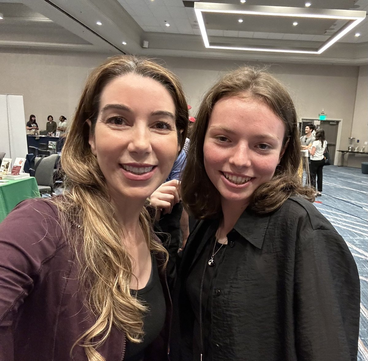 drcrystalheath's tweet photo. I don’t envy whoever has to update the Animal Ag Alliance activist web. Things about to get real complicated up in here. #avasummit @JessLReid @OurHonorVets @JVM
#vegan #animalrights #plantbased https://t.co/yVEBVcn7Mb