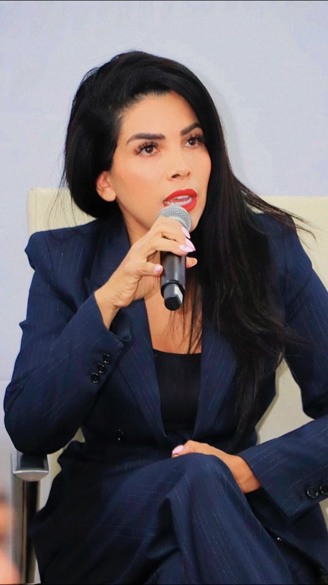 citlalli_peraza's tweet photo. El día de hoy participé como ponente en el Foro Hídrico 2023, organizado por la CMIC. Muy grato convivir con todos los colegas Hidráulicos, y muy agradecida con la Presidenta de La CMIC por la invitación. @CMIC_CDMX 

#construction #cmic #construcción #lainge https://t.co/AdSFlHuLl0