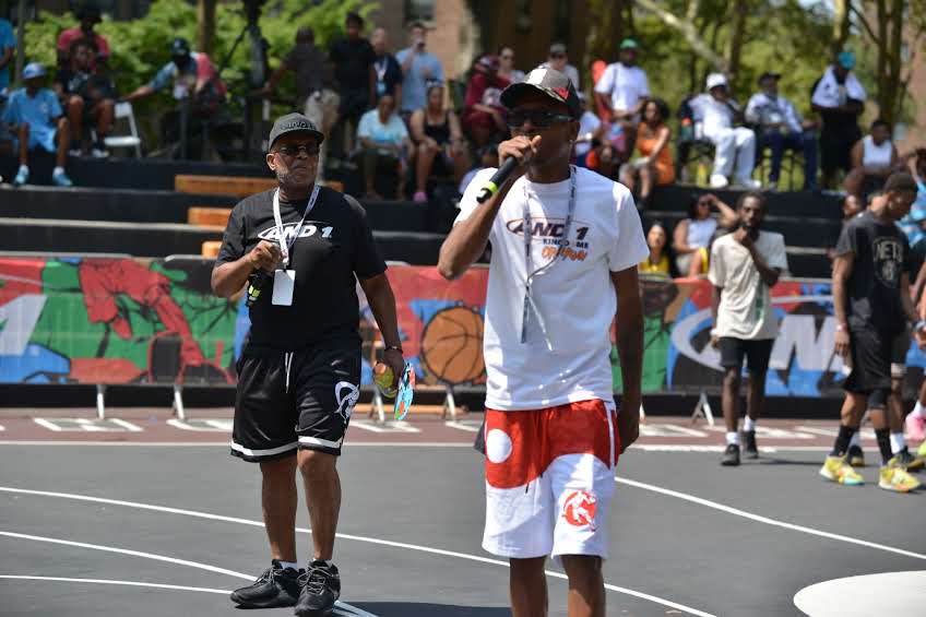 Duke Tango &amp; Shane Dribble Machine <a href="/and1basketball/">AND1 Basketball</a>