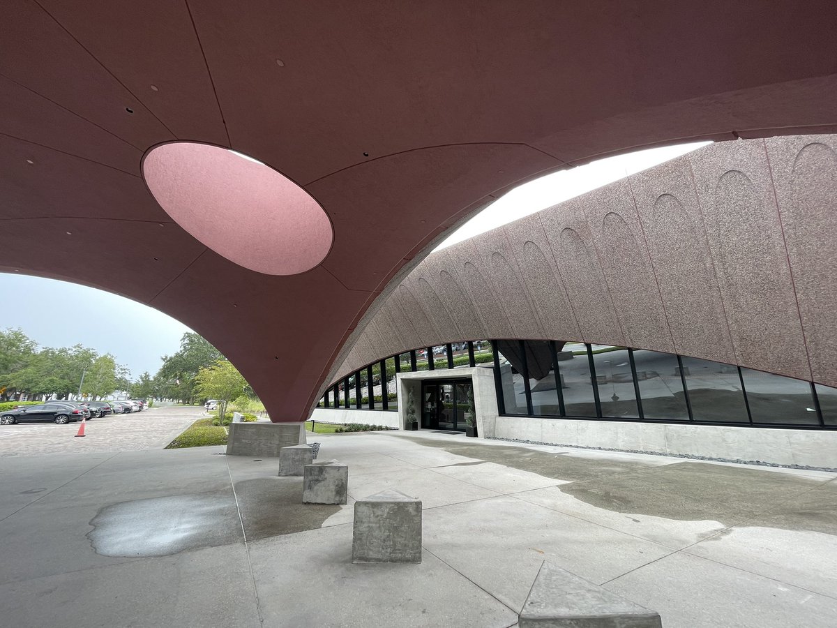 StudioZeren's tweet photo. @aia_florida Winter Park Library Tour @visitorlando #architecture #aiafla23 https://t.co/cvNUNWc2R8