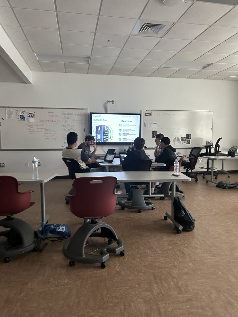 CTE_Chatham's tweet image. Our IT Tech Team Interns presented to a local business their solutions for how to strengthen the company’s marketing campaign and how to improve their website design. Ms. Robertson used District C and coached students through process. @ChathamCoSch @NCBCE