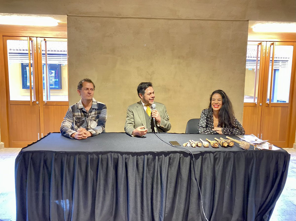 4a EDICIÓN de las tardes de
Chocolate en el <a href="/CC_LosPinos/">Complejo Cultural Los Pinos</a> 
Teniendo como País invitado a España y como actividad una cata de chocolate para apreciar sus propiedades y refinar el gusto. <a href="/CencalliCultura/">Cencalli</a> <a href="/unomasunomx/">unomasuno MX</a> <a href="/ForoMagazine/">Revista Foro Magzine</a> <a href="/rasainforma/">Rasainforma</a> <a href="/Cosmopolitico13/">Cosmopolitico</a>