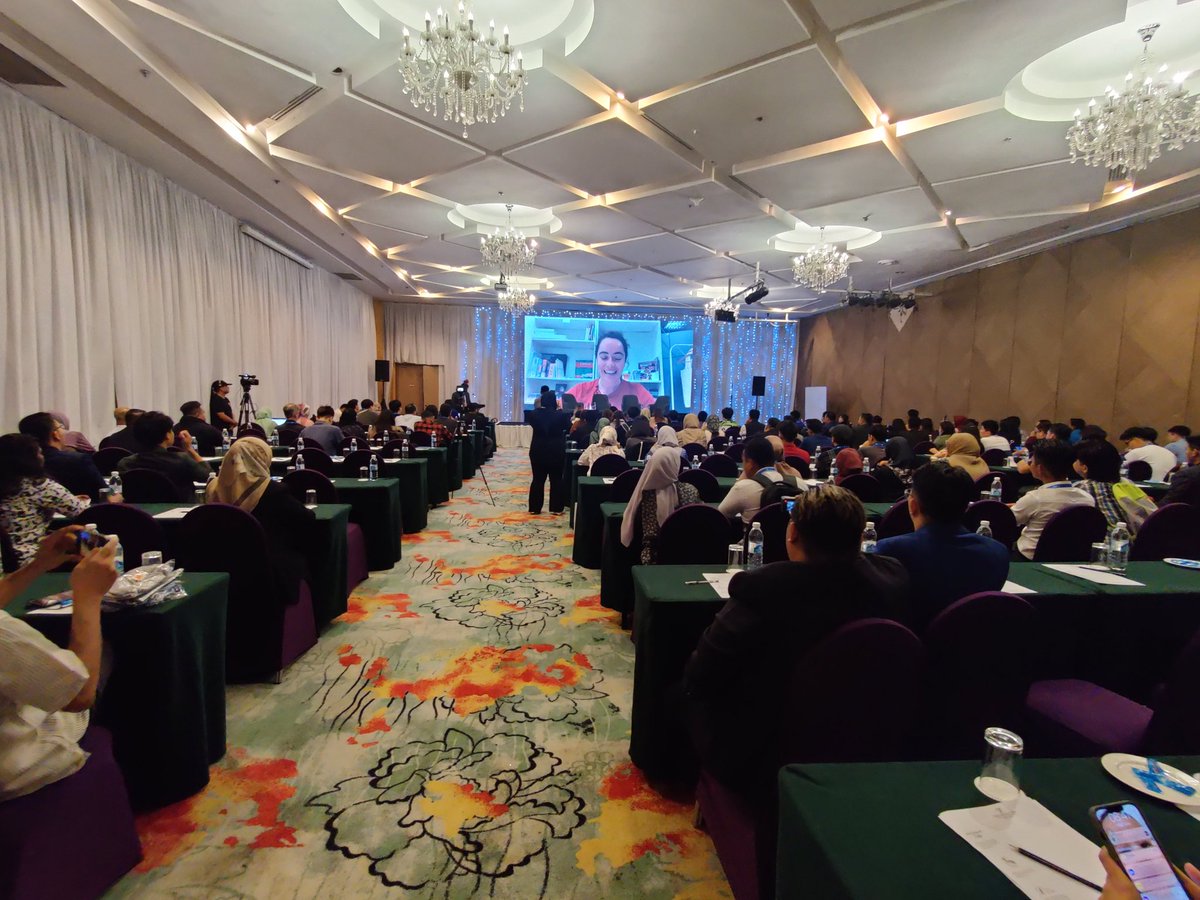#APCYS 4.0 Day 2 begins with a full house and a message from <a href="/AAgirre/">Ana Aguirre</a> President of <a href="/icacoop/">International Cooperative Alliance</a> Youth Committee - "2023 has been the year of youth at ICA with interesting projects and I encourage you all to learn, enjoy and celebrate youth cooperativism at the Summit!"
