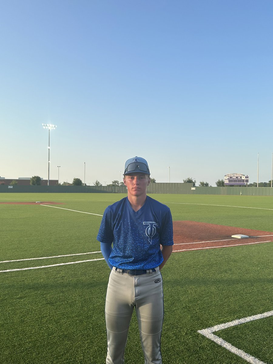 F: <a href="/TEXAS_OILERS/">TexasOilersBaseball</a> 17U Hamblin/Hanock 7, Offspeed Athletics Red 2
PoG: <a href="/levirozenblum24/">Levi Rozenblum</a> 3-4, 2B, RBI
Pitcher: @aidanone9 7 IP, 6K, 4H, ER, 2 BB
Hitter: <a href="/AhrensBraden/">Braden Ahrens</a> 2-3, 2 2B, R
