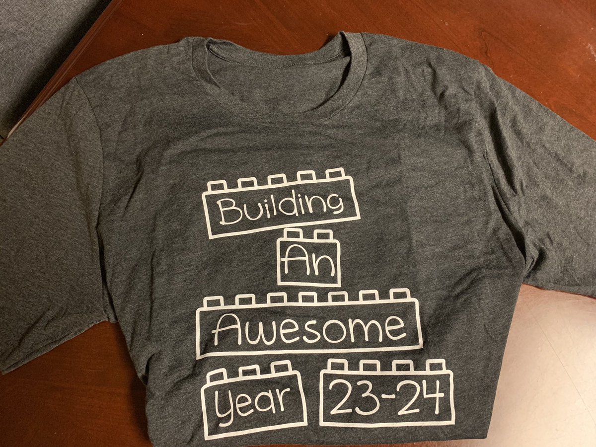 VaughanRockets's tweet photo. Thank you @VaughanPTSA for treating us to a wonderful lunch &amp; for our awesome new shirts! #SOARon https://t.co/CepeVjJslw