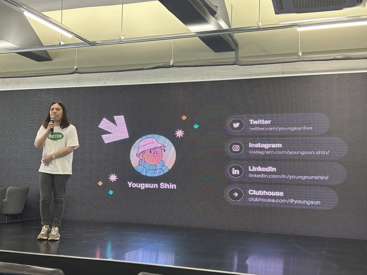 austin_hurwitz's tweet photo. Absolute legend. @youngsun 

@doodles has some of the most intelligent, driven, creative individuals in our community. 

Youngsun embodies everything the Doodles community stands for. 

Have been truly amazed by his drive to make @hellonft_live a reality. https://t.co/X8CzJ1S5Ke