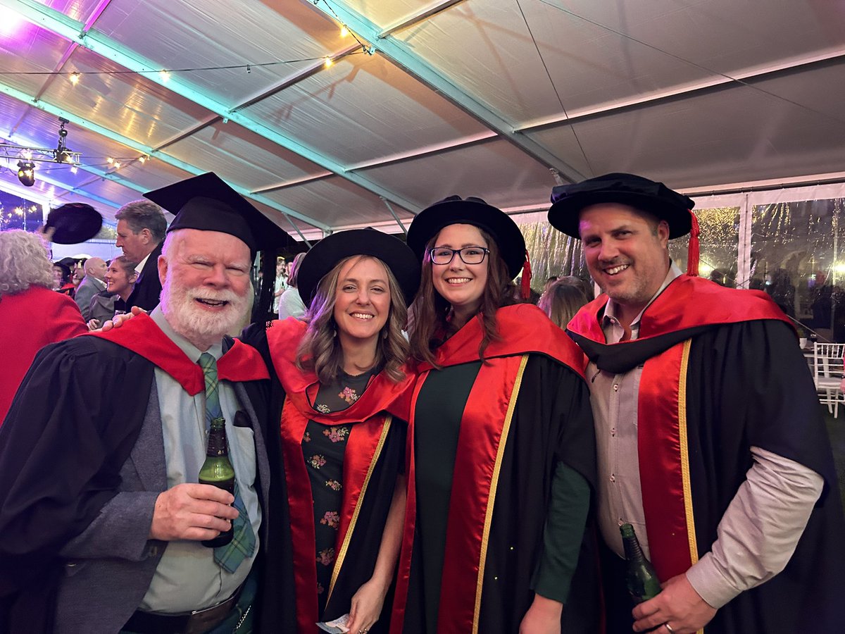 Such a lovely night celebrating the achievements of Dr @Vanessa_Brown_s ! 😊🥂🎊🎓 Prof Richard Hobbs last mentored PhD graduate and my first. @TEricksonSeed