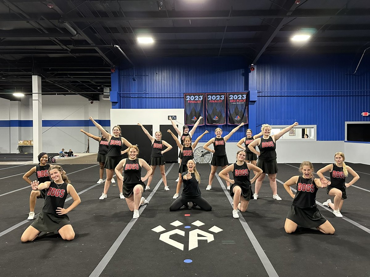 Another day and another routine choreographed! Thank you <a href="/CA_StLouis/">Cheer Athletics St. Louis</a> for our new JV comp routine! #BulldogArmy