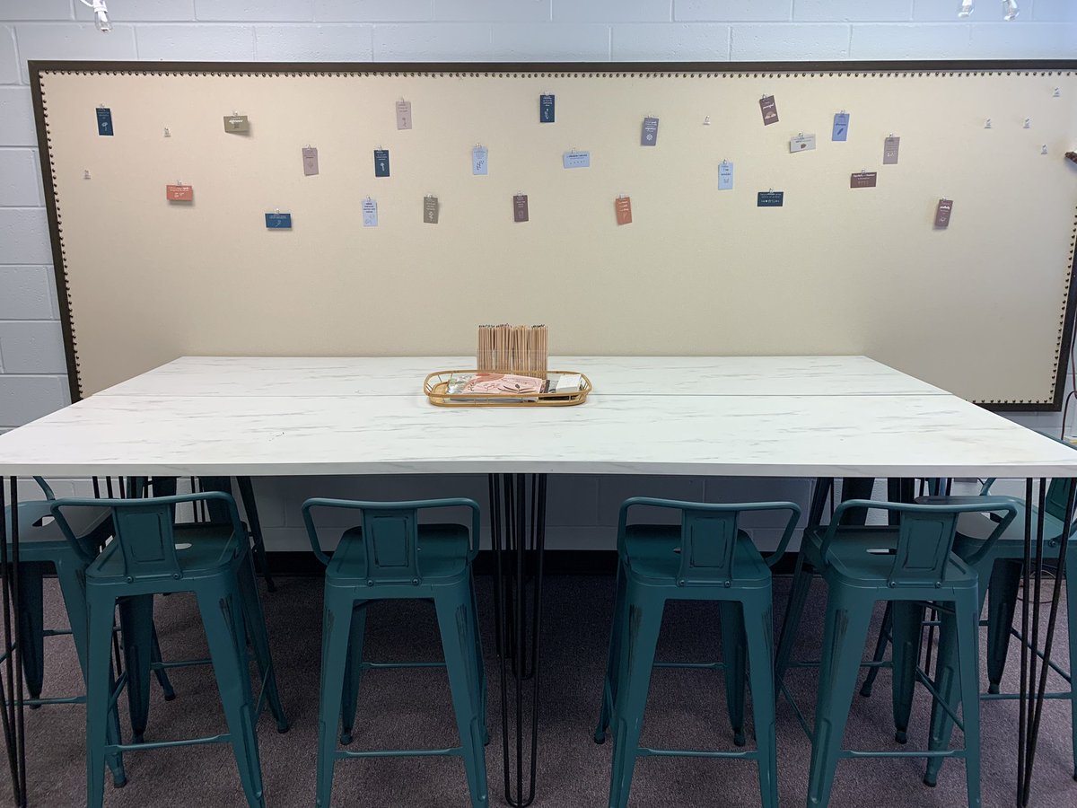 VaughanRockets's tweet image. What’s a “Rocket Retreat?” The BEST staff lounge on the planet! Workout gear, relaxing lounge area, inviting work space, &amp;amp; massage chair w/ a sound machine!! THANK YOU @VaughanPTSA &amp;amp; Vaughan Foundation for this wonderful treat! The best place to teach, lead, &amp;amp; learn! @CobbSchools