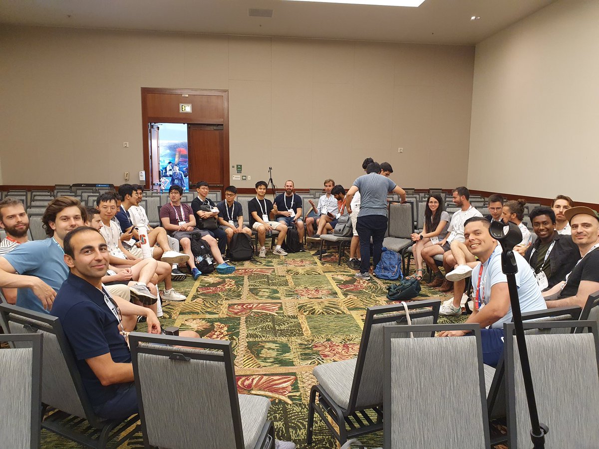 sedielem's tweet photo. Room 314, join us! https://t.co/DrDselvqBS