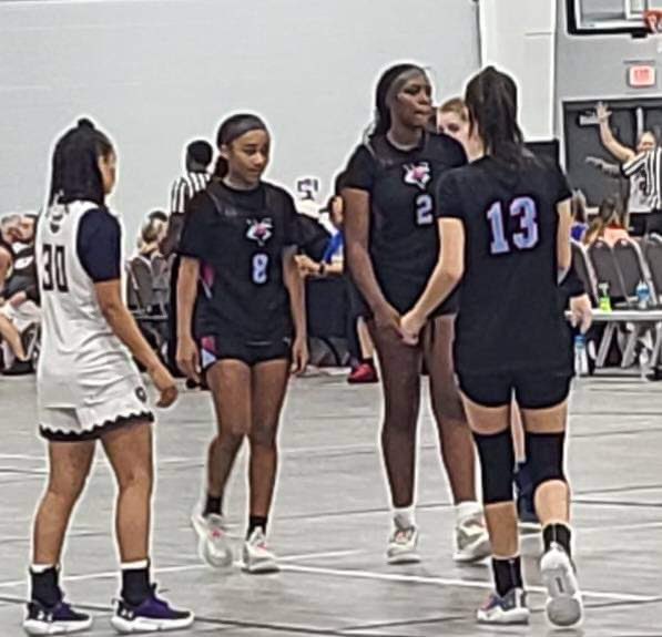 MistyGResch's tweet photo. Final Game at UA Rise Finals
Lady Vision VS. WV Thunder Rise 
Score 62-43 
#13RESCH18PTS(4/63s)5REBS,1STL,AST,BLK.
@sydresch @LadyVisionHoops @2025_LadyVision @LadyMaroonsGBB @alyxwhite_ https://t.co/MuSQDzFxAx