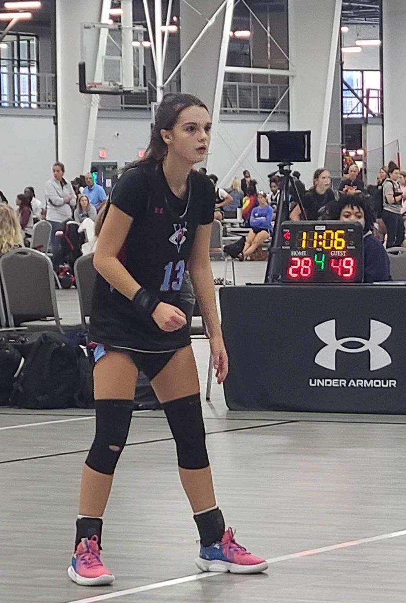 MistyGResch's tweet photo. Final Game at UA Rise Finals
Lady Vision VS. WV Thunder Rise 
Score 62-43 
#13RESCH18PTS(4/63s)5REBS,1STL,AST,BLK.
@sydresch @LadyVisionHoops @2025_LadyVision @LadyMaroonsGBB @alyxwhite_ https://t.co/MuSQDzFxAx