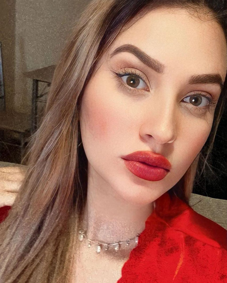 Carita linda, corazón de niña buena 💗