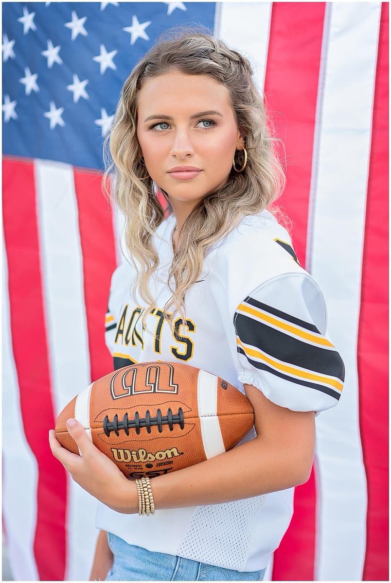 LPJPhotography's tweet photo. Team 2024 photo dump ❤️🤍💙🏈 https://t.co/ON8T4Ah6Cf