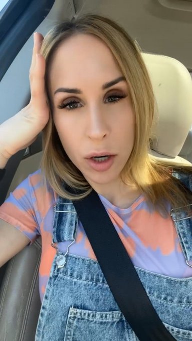 I just sold a video on #realloyalfans. Take a look here: https://t.co/SxvB5UVXwr https://t.co/69KiID<a href="/tag/realloyalfans"class="tags">#realloyalfans</a>