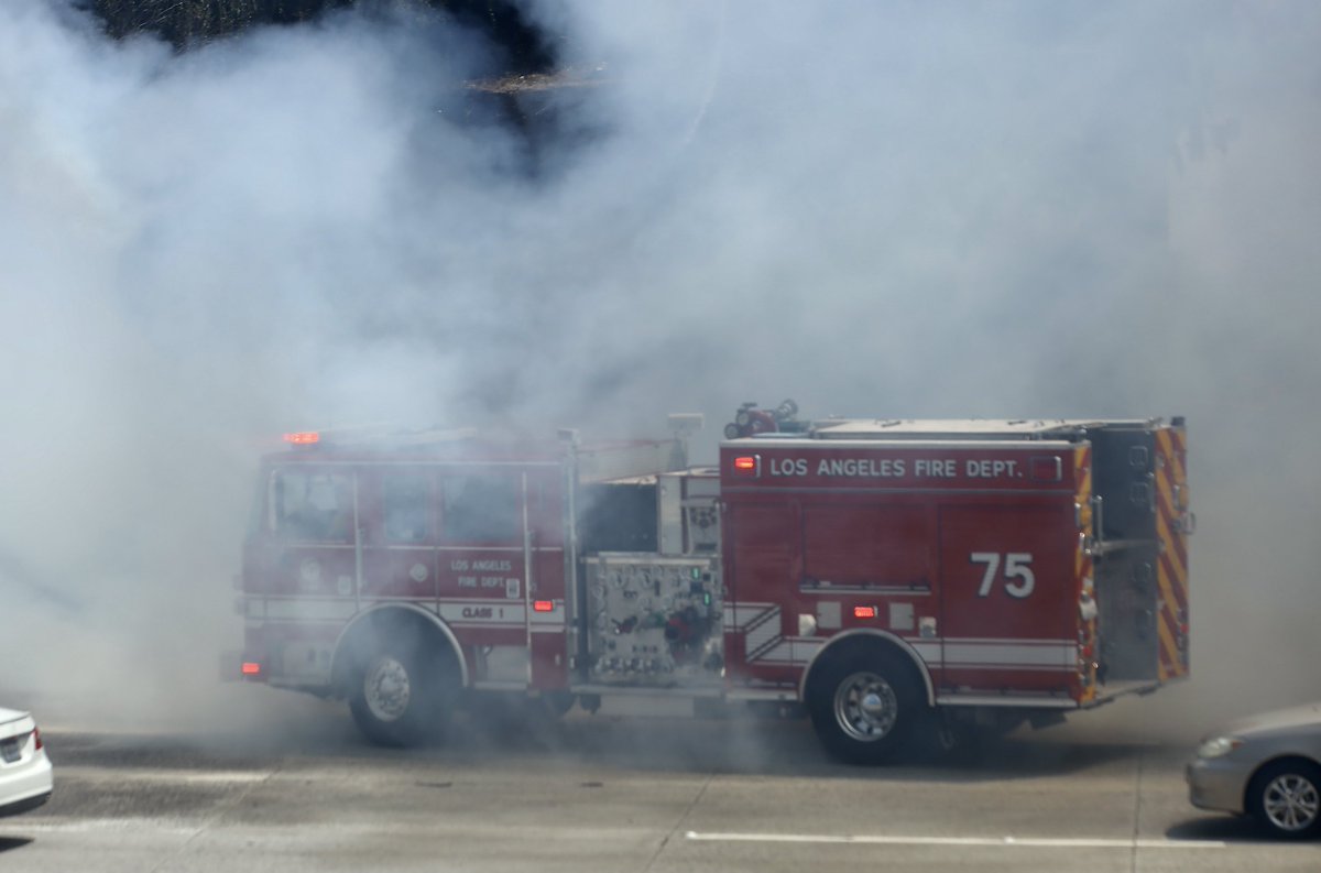 ShorealoneFilms's tweet image. MORE!! From the #brushfire along the 118 today in #GrenadaHills @LAFDtalk
 7-27-23