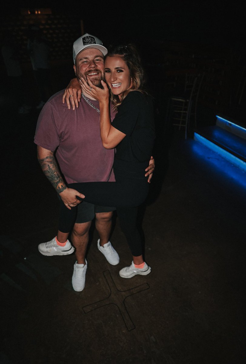 aynslie rae tweet media