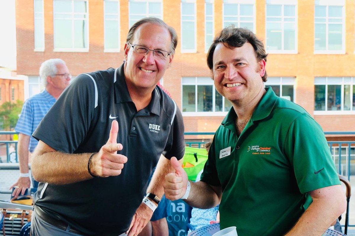 huthphoto's tweet photo. Some special @durhambulls fans join us for a Chamber night win at the DBAP.
Just #lollygagging with @RoyCooperNC @CityofDurhamNC Mayor O’Neal & all our @DurhamChamber pals.
#DurhamBulls #DurhamPhotographer
#NCPhotographer #BullCity @durhamnc #ASMPnc https://t.co/0hHrk1mpPu