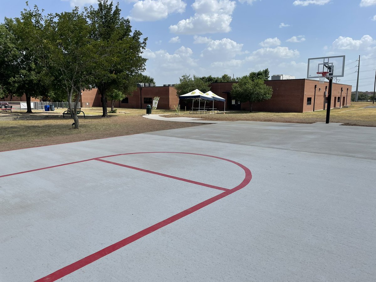 Jennifer Koenig tweet media