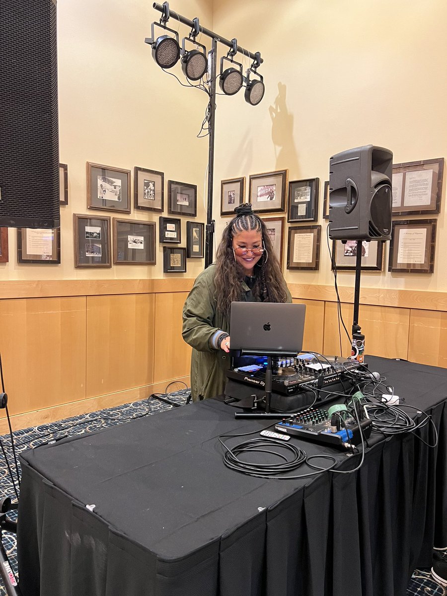 Jehan Benton-Clark tweet media