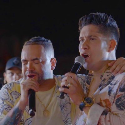 #NuevaFotoDePerfil #ChynoYNachoIsBack ❤️🎉 <a href="/jesusmiranda/">CHYNO</a> <a href="/nacholacriatura/">NACHO</a>