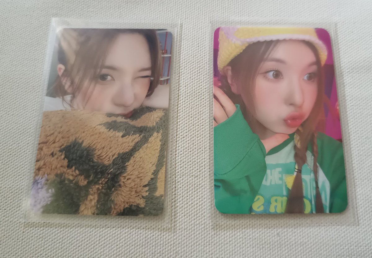 Yoo_and_Mi_'s tweet photo. Got my Bae pcs from @Bae_JinsoI . Thanks for the smooth transaction and secured packaging for these cuties. #Baee333proofs_ https://t.co/6Tx6qOBPik