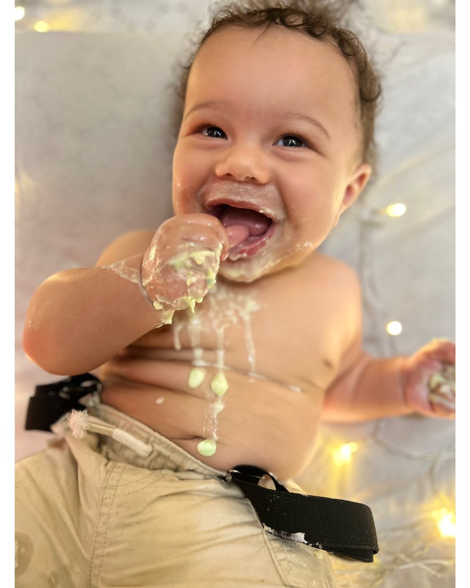 CeeSimminYT's tweet image. Annnnnd just like that, RJ is 6 months old today! Mommy’s big boy.🥹🫶🏼🤍