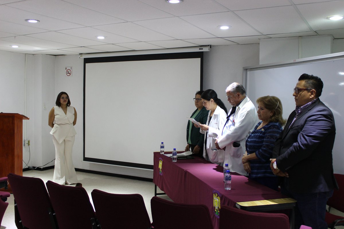 mcsosh_ipn's tweet photo. 2/2
Directores de Tesis:
-D. en C. Enrique López Hernández.
-M. en A. E. Guadalupe González Díaz.
Enhorabuena 👏 , Felicidades a la nueva #Maestra👩🎓 en Ciencias en Salud Ocupacional, Seguridad e Higiene.
#MCSOSH
#OrgullosamentePolitécnica https://t.co/mQg6Z0Mm28