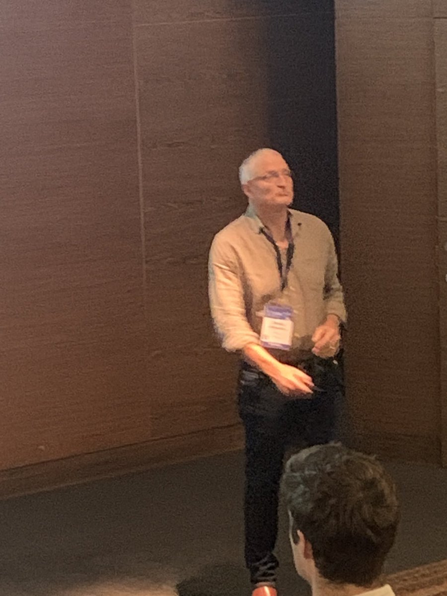 AGBU_GENE's tweet photo. Just witnessed an incredible presentation by @agbu_gene David Johnston at #aaabg2023! 🐮📡 His research on remote sensing collars to measure puberty in northern cattle is very promising 🌟@UniNewEngland @nswdpi @meatlivestock https://t.co/AYInO2Axxj