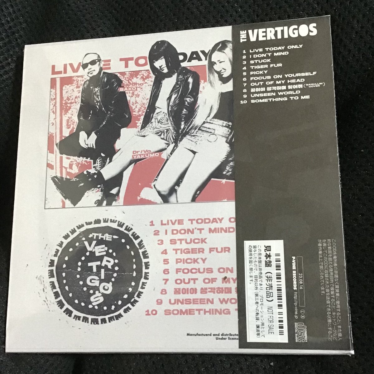 Ogichan14's tweet photo. THE VERTIGOS  1st アルバム「LIVE TODAY ONLY」CD 到着！
2023年8月16日P-VINE RECORDSより発売
企画制作のSmall Axe Labelサイトでは　特典として2023年5月のSoulでのライブCDR+ カード付にて販売！ 　
Small Axe Label https://t.co/aeplY9H0kx #VERTIGOS #JUYOUNG #YAKUMO #Sako #SCUMRAID https://t.co/Z8c7EzRkaZ