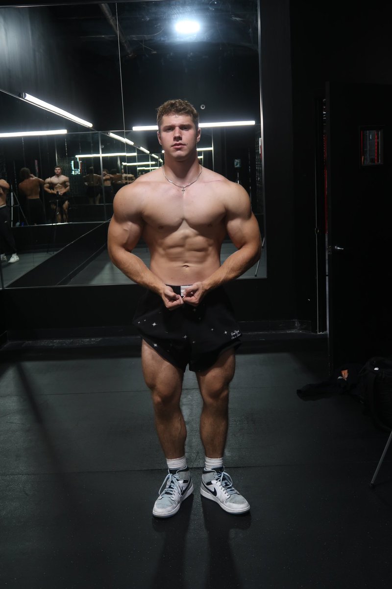 Jetohler's tweet photo. Excuses are for the weak. https://t.co/Er8oduLUAb