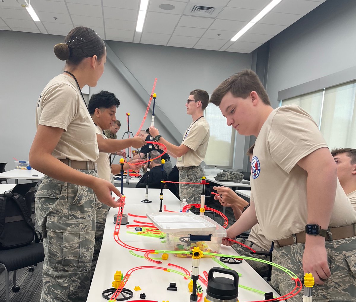 WSUEngineering's tweet photo. Thank you to the @CivilAirPatrol group of high school and college students that visited us earlier this week! We enjoyed providing tours and guiding a fun engineering activity.💚🎢 #wichitastate  #campustour #collegevisit #wsuengineering #civilairpatrol https://t.co/3Ps4dH0XTB