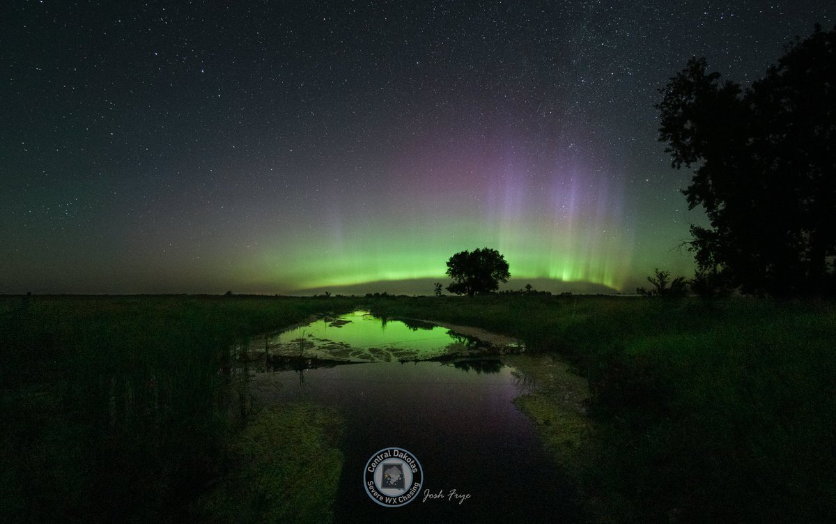 CentralDakSWXC's tweet photo. A few more Aurora shots from a few nights back(7/25-7/26/2023). These were taken with my wide angle lens. - Josh near Granville, North Dakota #pentaxk1mkii #capturend #Aurora #ndwx @TamithaSkov @TweetAurora https://t.co/a7wIRH8ZLD