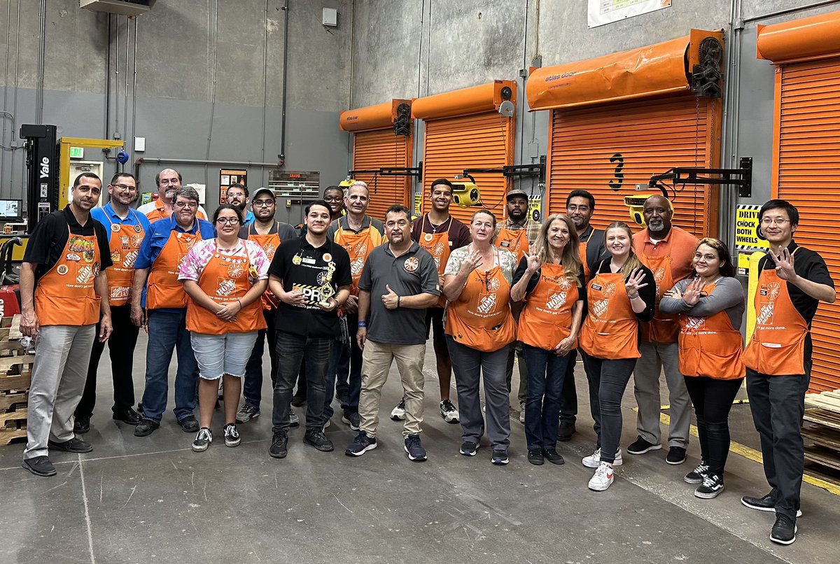Finished up inventory day with only 4 99’s! Excellent work team Pearland! I’m so proud of this team and their hard work and dedication! <a href="/MejutoAllen/">Allen Mejuto</a> <a href="/NathanLeGrand10/">Nathan LeGrand</a> <a href="/THDKevinL/">Kevin Lu</a>