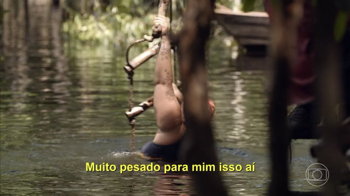 hagathaguedes's tweet photo. Uma das coisas que pessoas gordas mais lutam é para provar que são sim capazes de competir de igual para igual! Tanto que a 1° vencedora do #NoLimite era gorda. Aí vem a Amanda desisti de todas as provas, se diz feminista e se alia aos escrotos! Que mulher péssima!!! https://t.co/K8H2YWqJBo