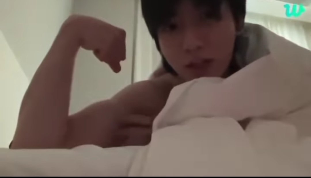 WE NEED 539,620 NEEDED IN 30 MINUTES 🥵🥵🥵🥵🥵

Tutorial :bit.ly/BVB_FNSTT
🗳️:en.fannstar.tf.co.kr/rank/view/bmus…