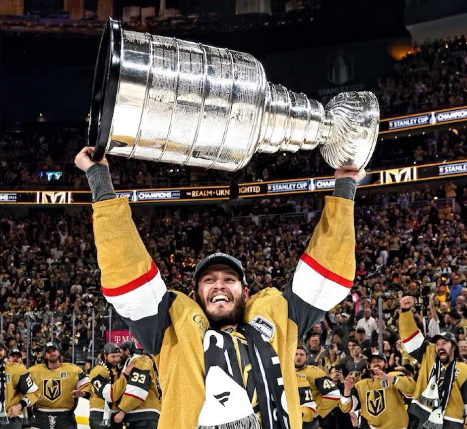 MondayNooner's tweet photo. Back at ‘er tomorrow with Stanley Cup Champion, Brayden McNabb. 

#Davidson #SaskyWeapon https://t.co/i8VcuRTQ3f