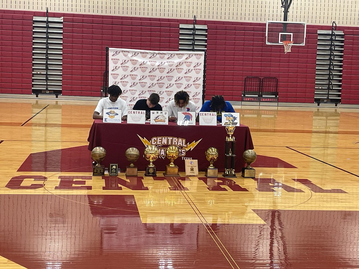 Keller Central Chargers Men's Basketball tweet media