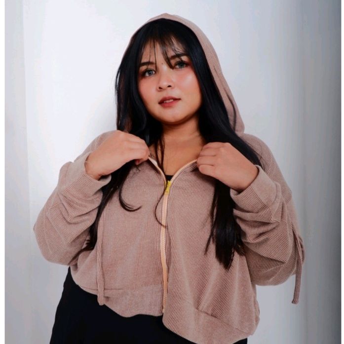 arl0414_'s tweet photo. Fashion wanita bigsize. Jaket/Baju Bigsize👇 https://t.co/JjeI22ANC0 https://t.co/9VNuzFNeQI