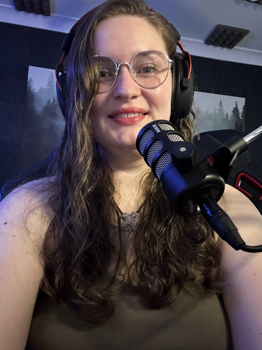 Join us now at ttv/TheNerdyBirds 🥰