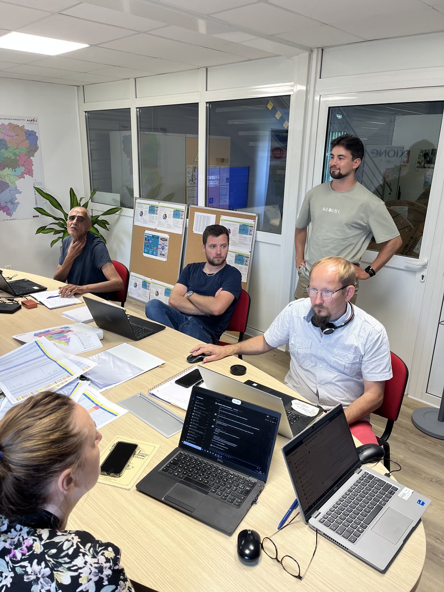 aisnethd's tweet photo. Un exercice nommé « Brigadier » simule une attaque importante sur le réseau de l’Aisne. L’objectif : Tester les capacités d'Aisne THD face à une crise majeure.

Un exercice enrichissant pour tous et qui participe à l'amélioration continue de l'exploitation du RAISO. https://t.co/NyWhOzoEiN